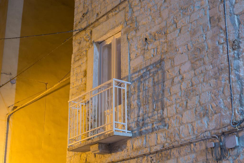 B&B Sigo Trani Exteriör bild